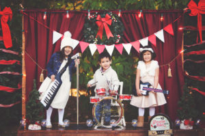 Christina-Houser-Photography-Christmas-Kids-Photo
